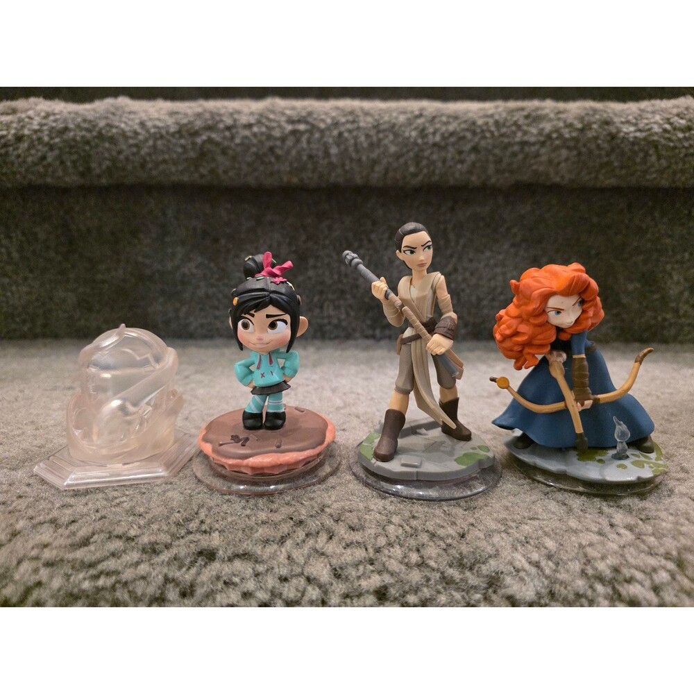Disney Infinity Lot  Marvel, Brave, Star Wars, Wreck It Ralph Figure Set